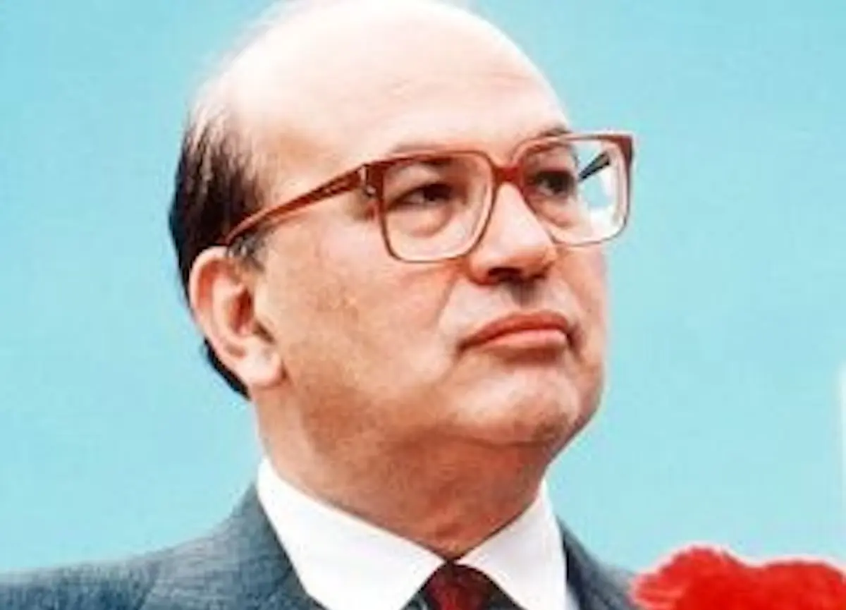 L’eredità di Bettino Craxi: Politica e controversie