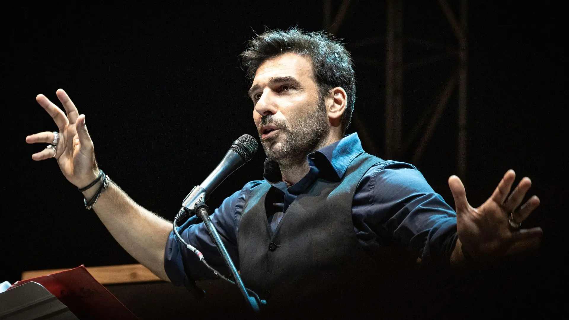 Edoardo Leo: Storia di un Talento Italiano