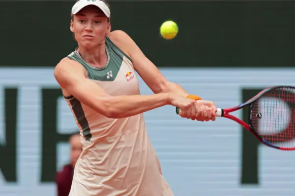 Elena Rybakina: La Nuova Stella del Tennis Femminile