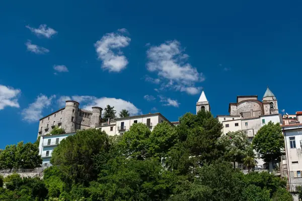 Isernia: Un viaggio tra storia e modernità