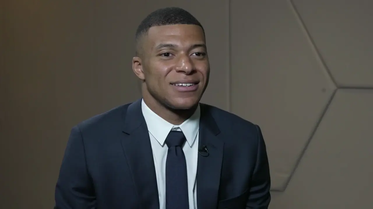 Kylian Mbappé: Il Futuro del Calcio è Qui