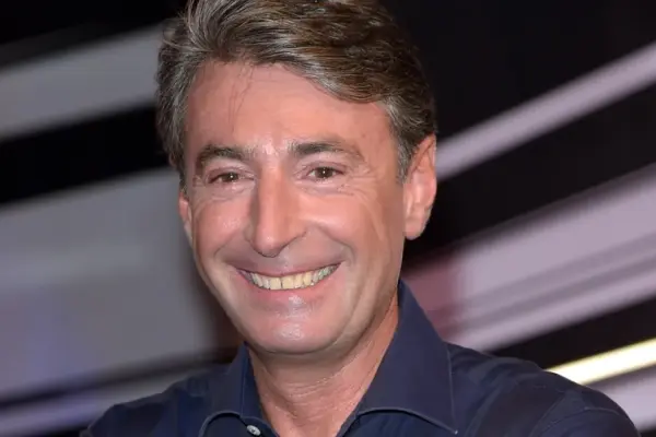 La carriera e l’impatto di Milo Infante nel mondo dei media