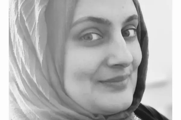 Samira: L’influencer che promuove il benessere