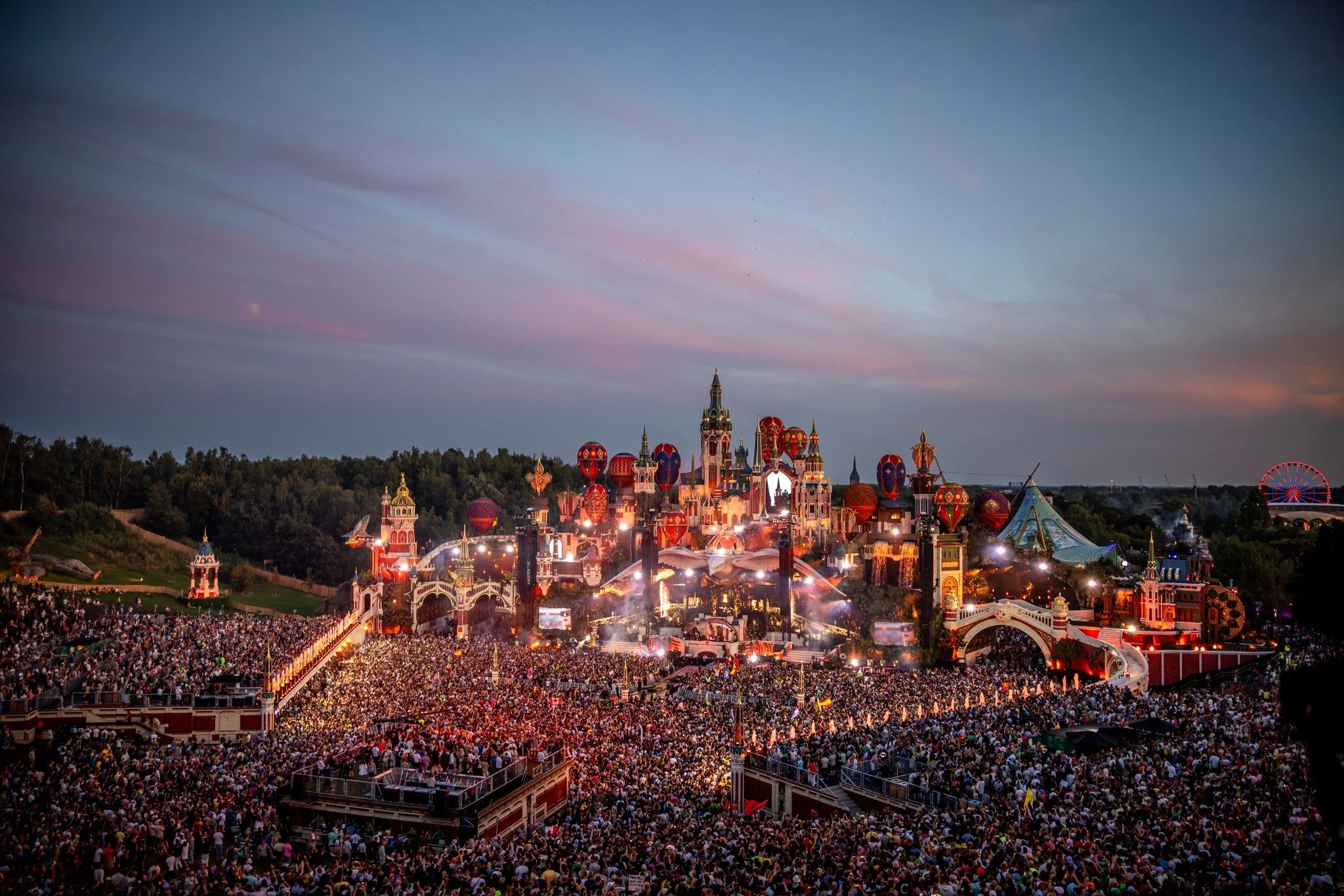 Tomorrowland: Il Festival di Musica Elettronica Più Iconico