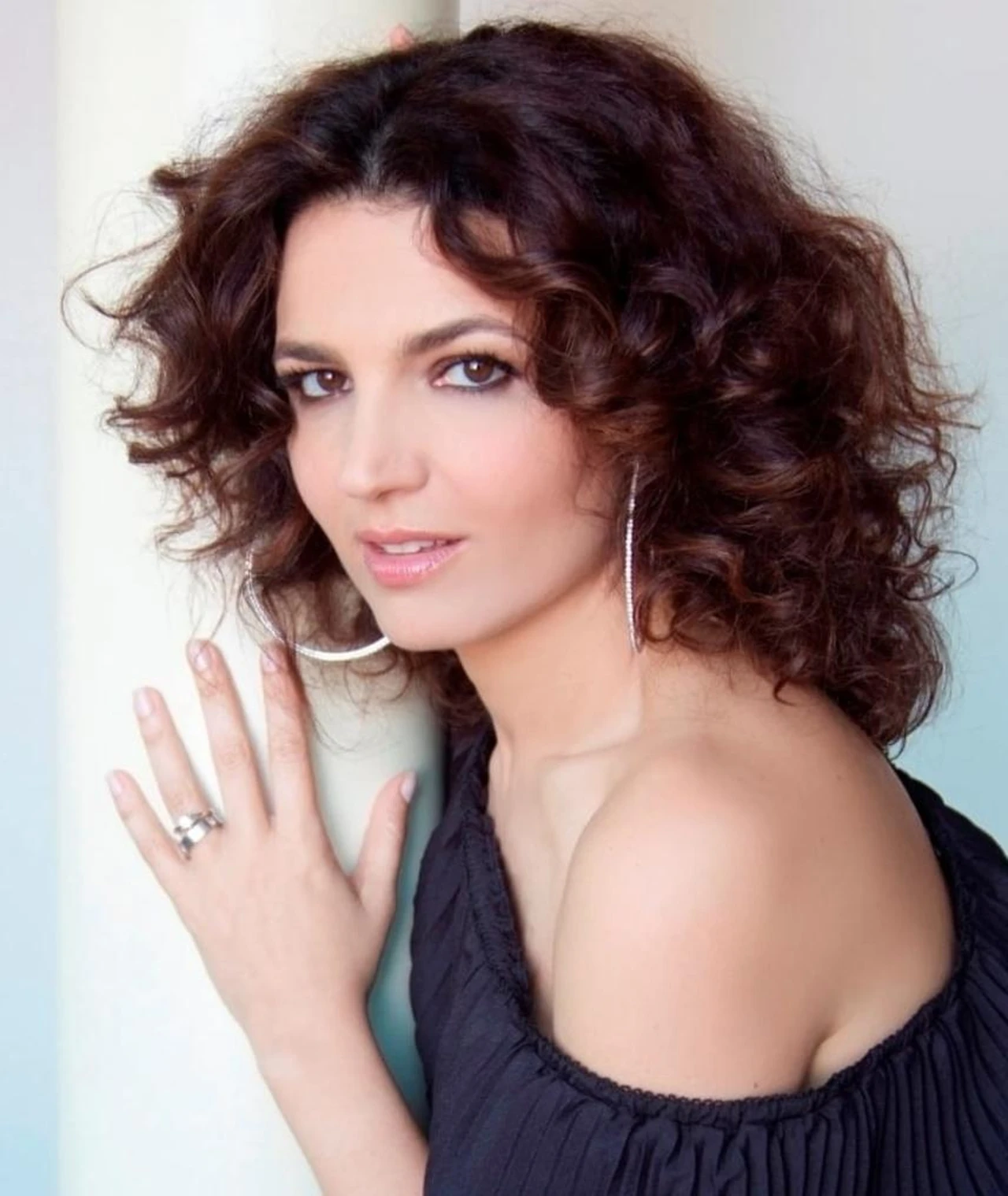 Chi è Tosca d’Aquino? Un’icona del Teatro e Cinema Italiano