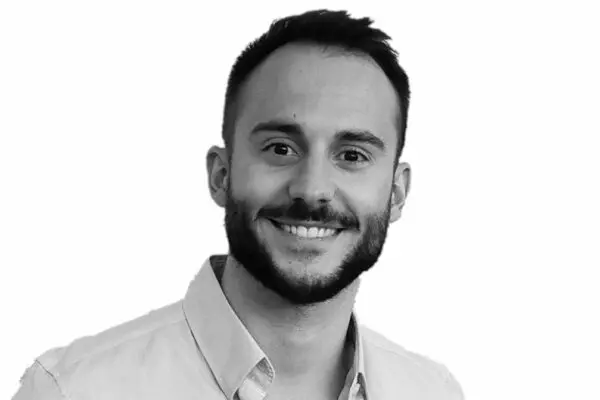 Antonio Esposito: Un’icona contemporanea