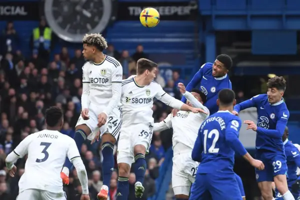 Chelsea vs Leeds: Analisi della Rivalità Calcistica