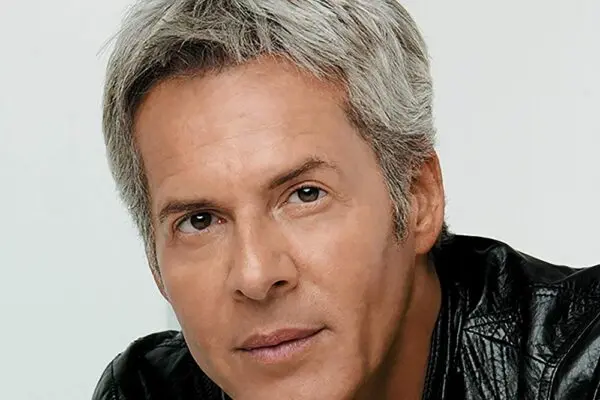 Claudio Baglioni: La Continuità di un Mito della Musica Italiana