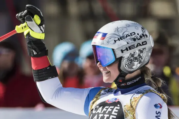 Corinne Suter: La Sciatrice Svizzera alla Ribalta