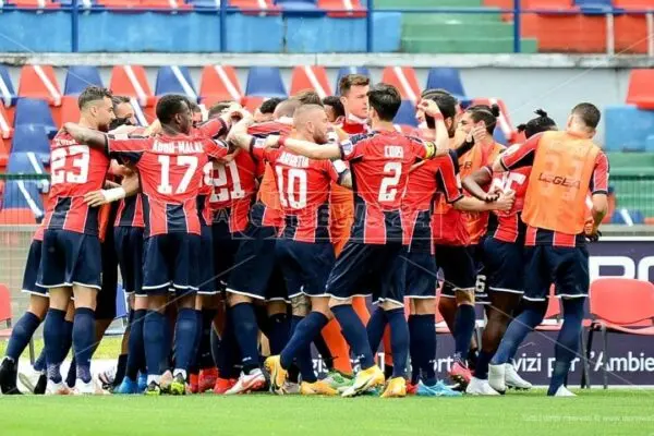 Cosenza Calcio: Un’Evoluzione nel Calcio Italiano