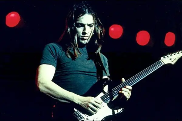 L’eredità musicale di David Gilmour e il suo impatto attuale