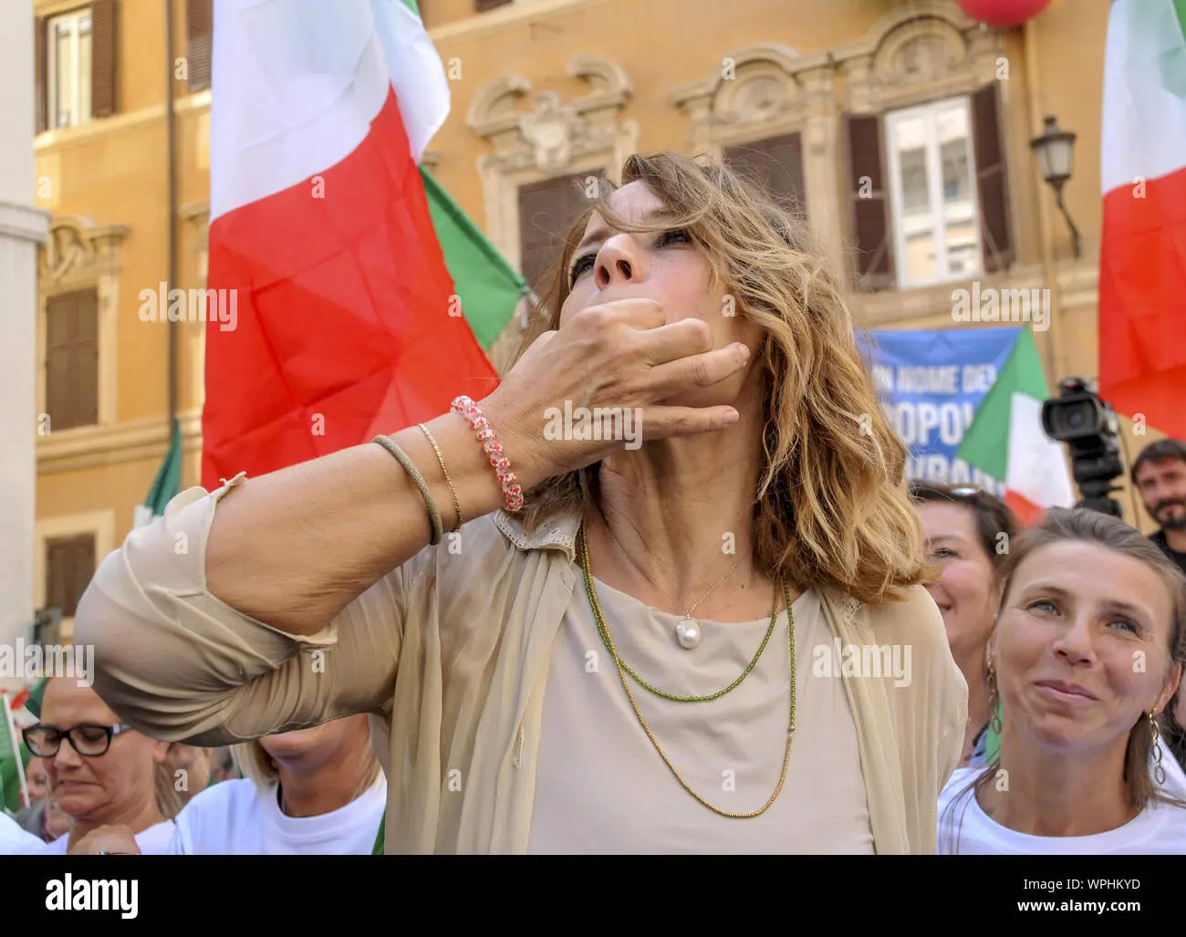 Elisabetta Gardini: Un Periscopio sulla Politica Italiana