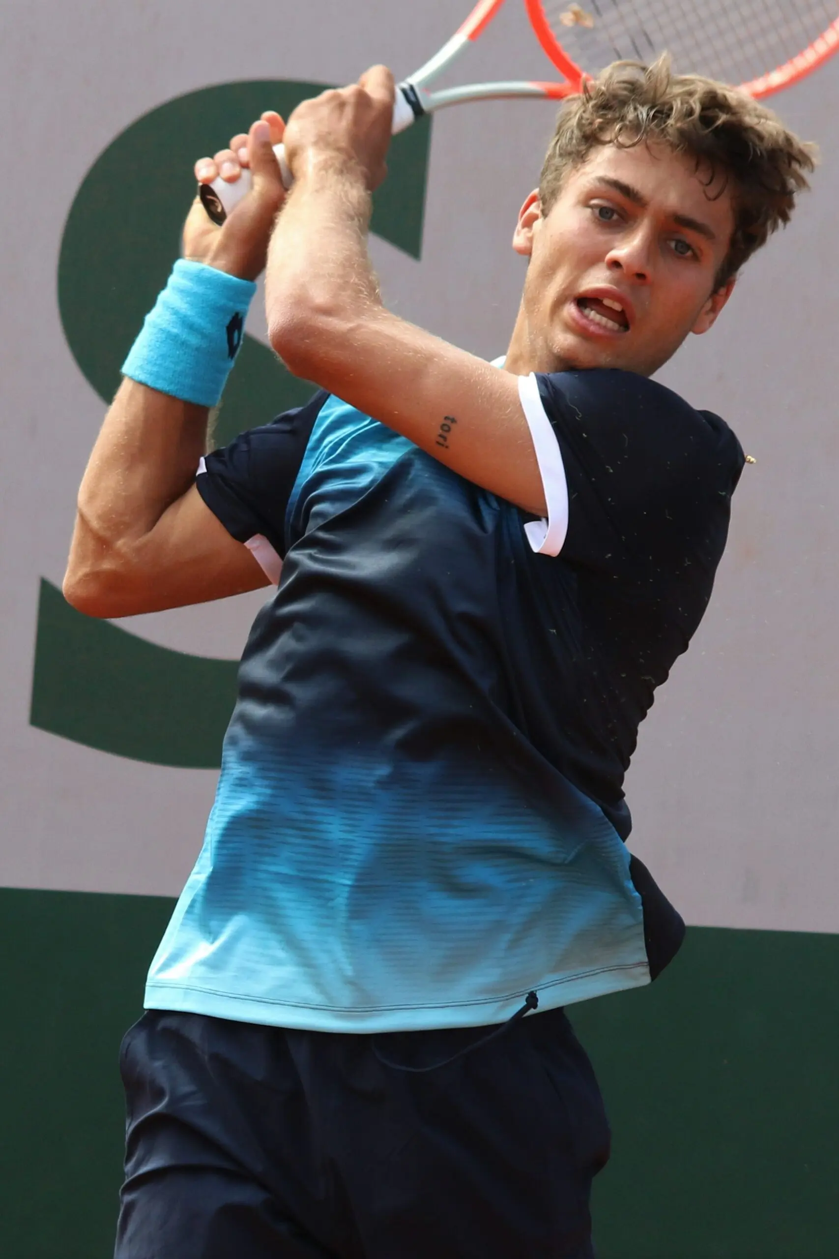 Flavio Cobolli: La Promessa del Tennis Italiano