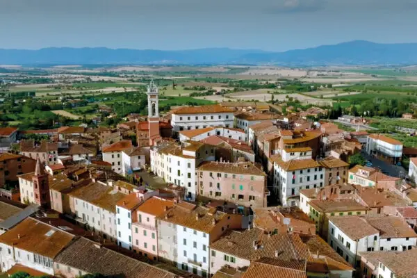 Scopri Foiano della Chiana: Un Tesoro della Toscana