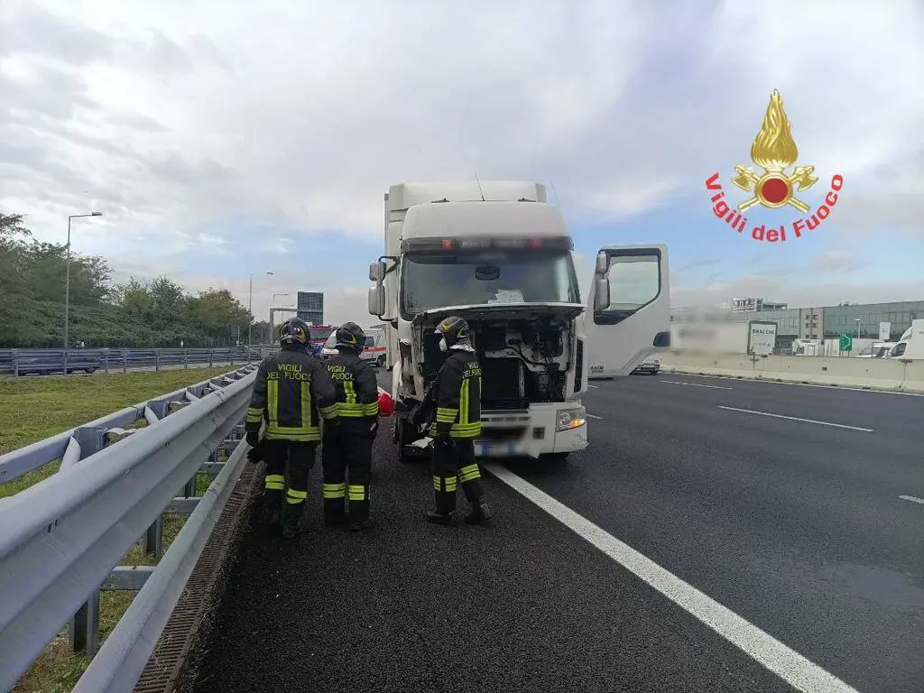 Grave incidente sull’A4: tutti i dettagli e le conseguenze