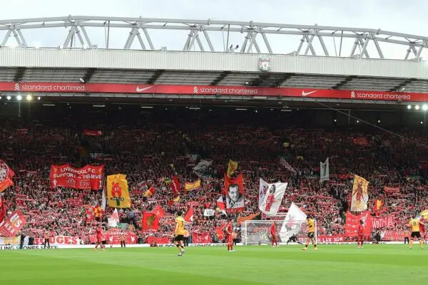 Liverpool vs Manchester City: La Rivalità nel Calcio Inglese