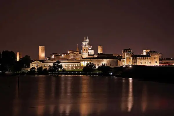 Esplorando Mantova: Una Città di Storia e Cultura