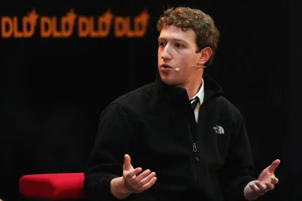 Mark Zuckerberg: Un Viaggio nell’Innovazione e nel Futuro Digitale