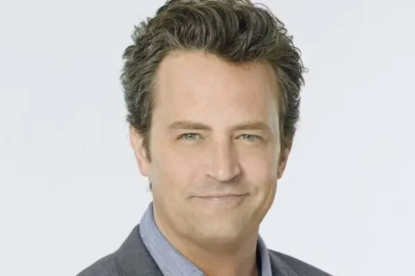 La Vita e l’Eredità di Matthew Perry