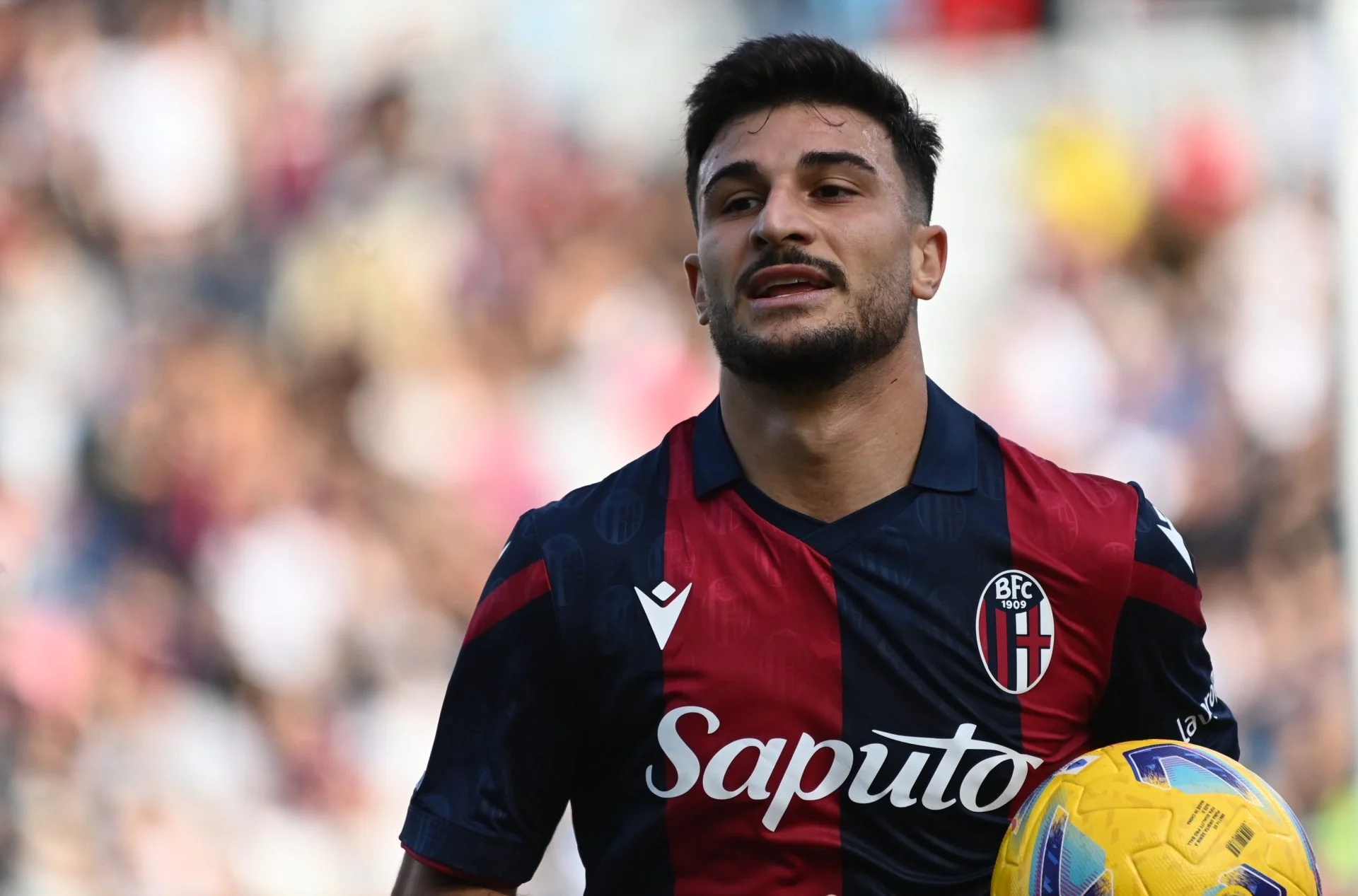Riccardo Orsolini: Un talento emergente nel calcio italiano