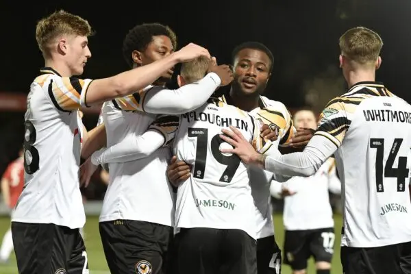 Salford City e Newport County A.F.C.: Una Rivalità Emergente