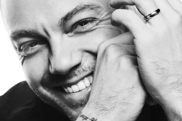 La vita e la carriera di Tiziano Ferro image 1