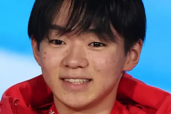 Yūma Kagiyama: Il Giovane Talento del Pattinaggio Artistico