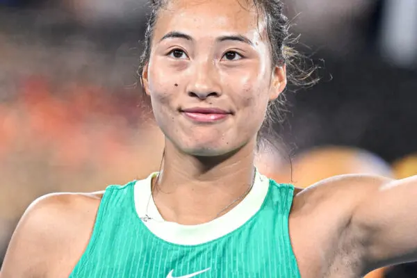 Zheng Qinwen: La Promessa Cinese del Tennis di Classe Mondiale