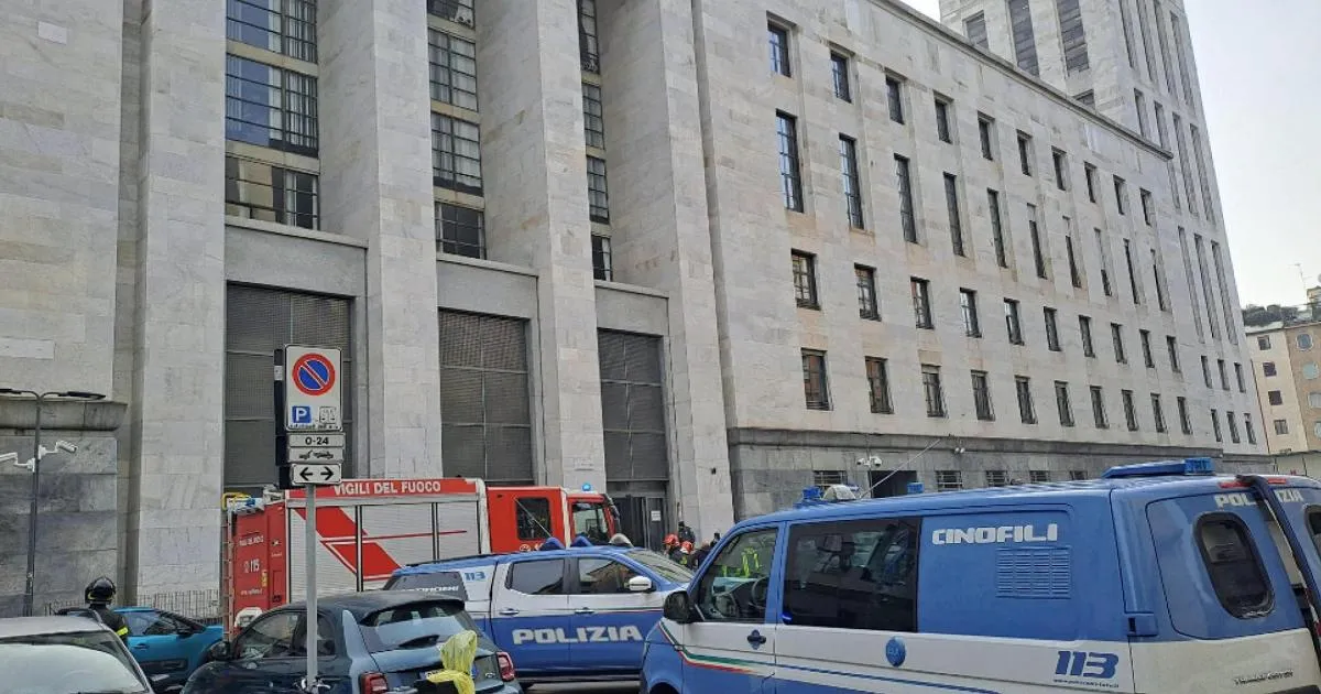 Allarme bomba milano