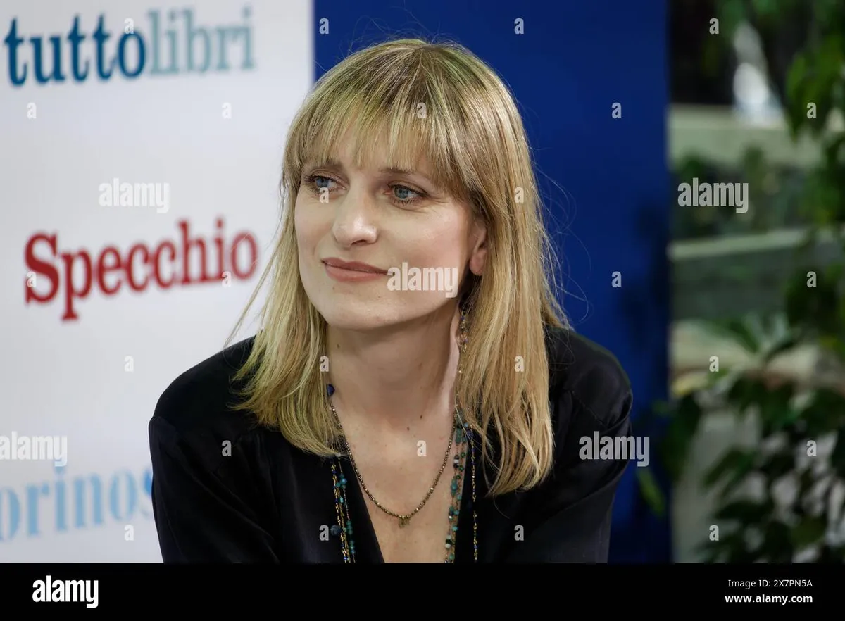 Annalisa cuzzocrea: Qual è il ruolo di  nel panorama culturale italiano?