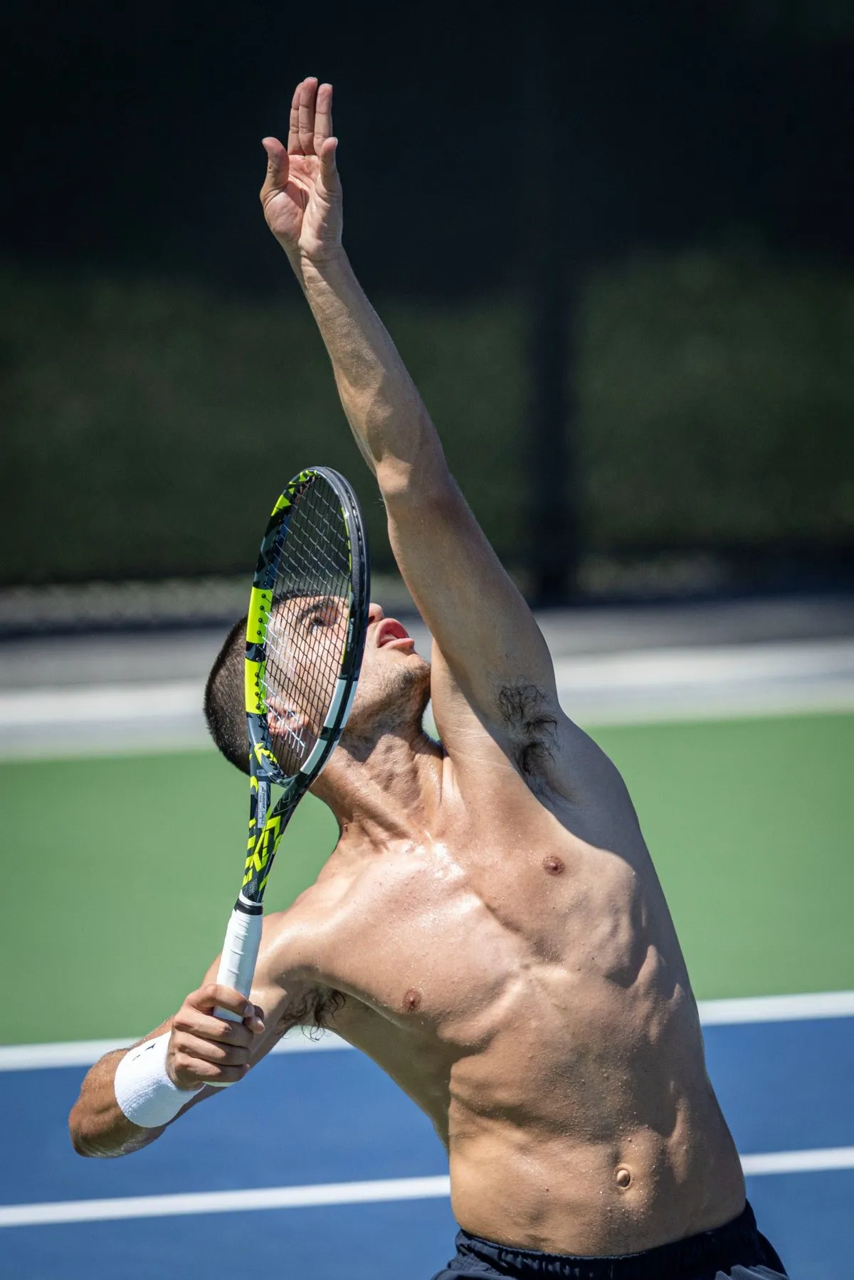 Carlos alcaraz trionfa a Indian Wells
