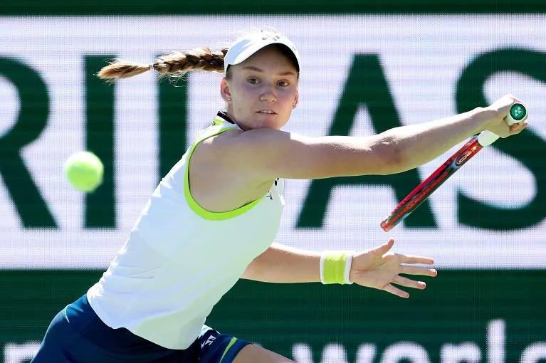 Elena rybakina trionfa a indian wells