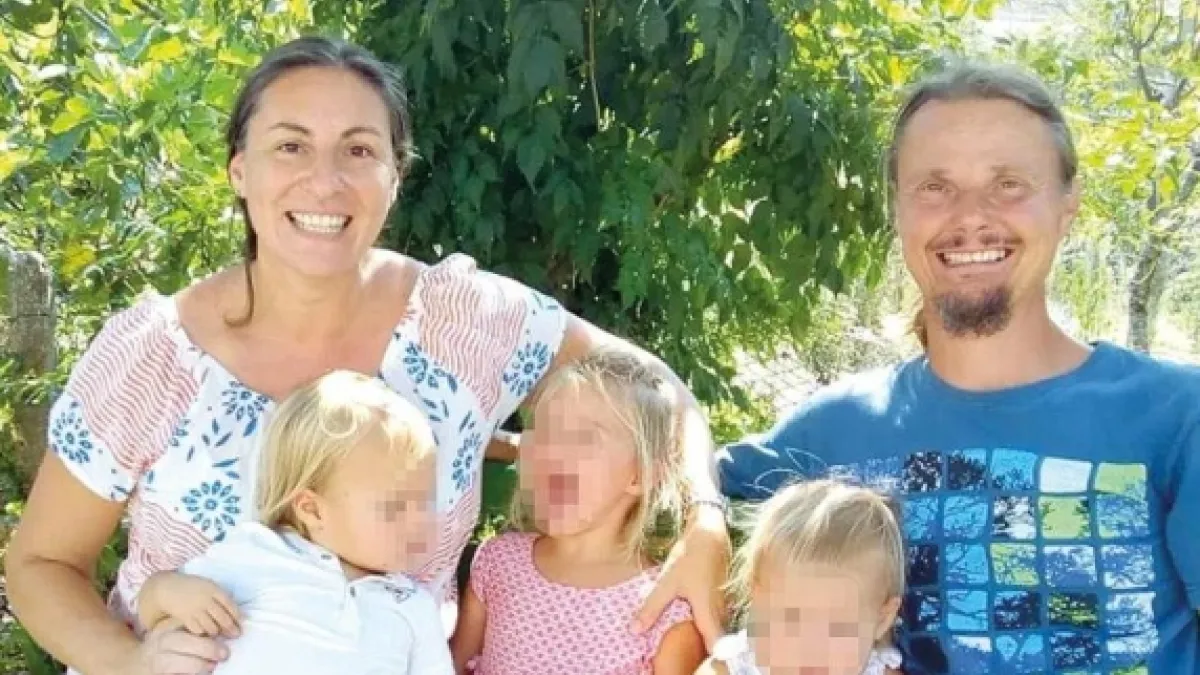 Famiglia nel bosco bambini separati