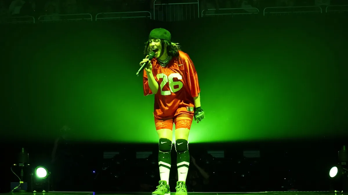 Billie eilish: Perché  ha sorpreso tutti al Coachella 2026?