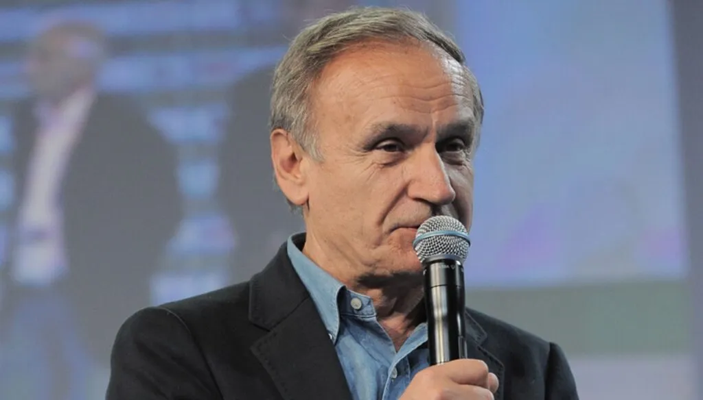 Gianni petrucci: Qual è il futuro di nel mondo dello sport?