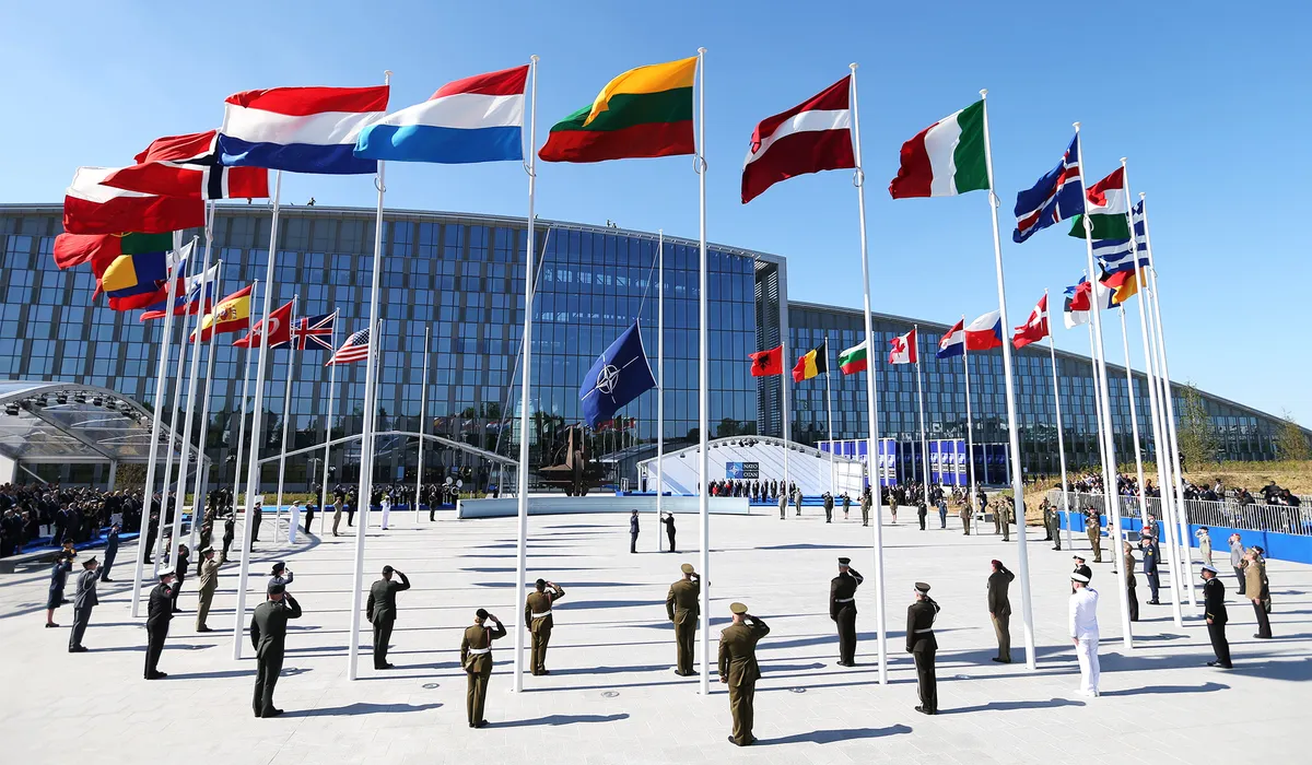 Nato: Perché Donald Trump critica la mentre la Gran Bretagna si prepara a una nuova forza navale?