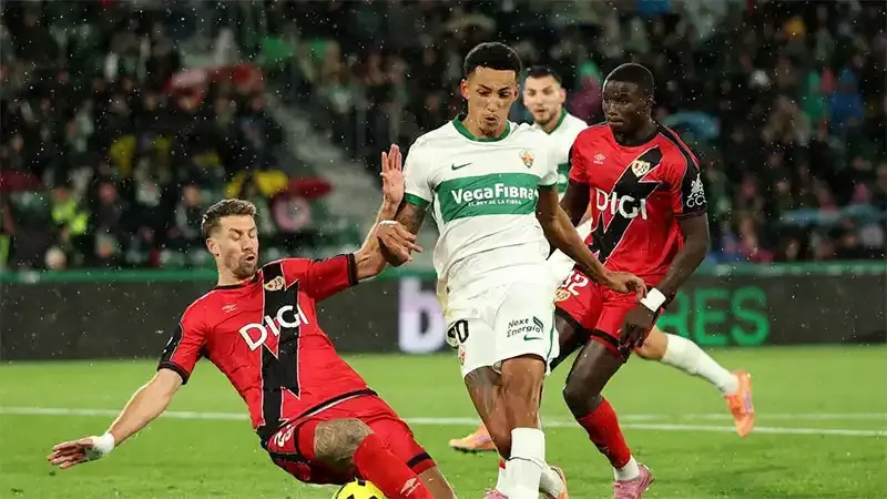 Rayo Vallecano – Elche: Quale sarà l’esito della sfida decisiva per la salvezza?