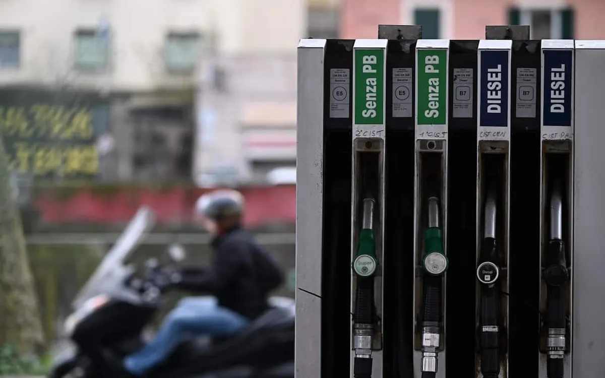 Taglio accise benzina: Quali sono gli effetti del ?