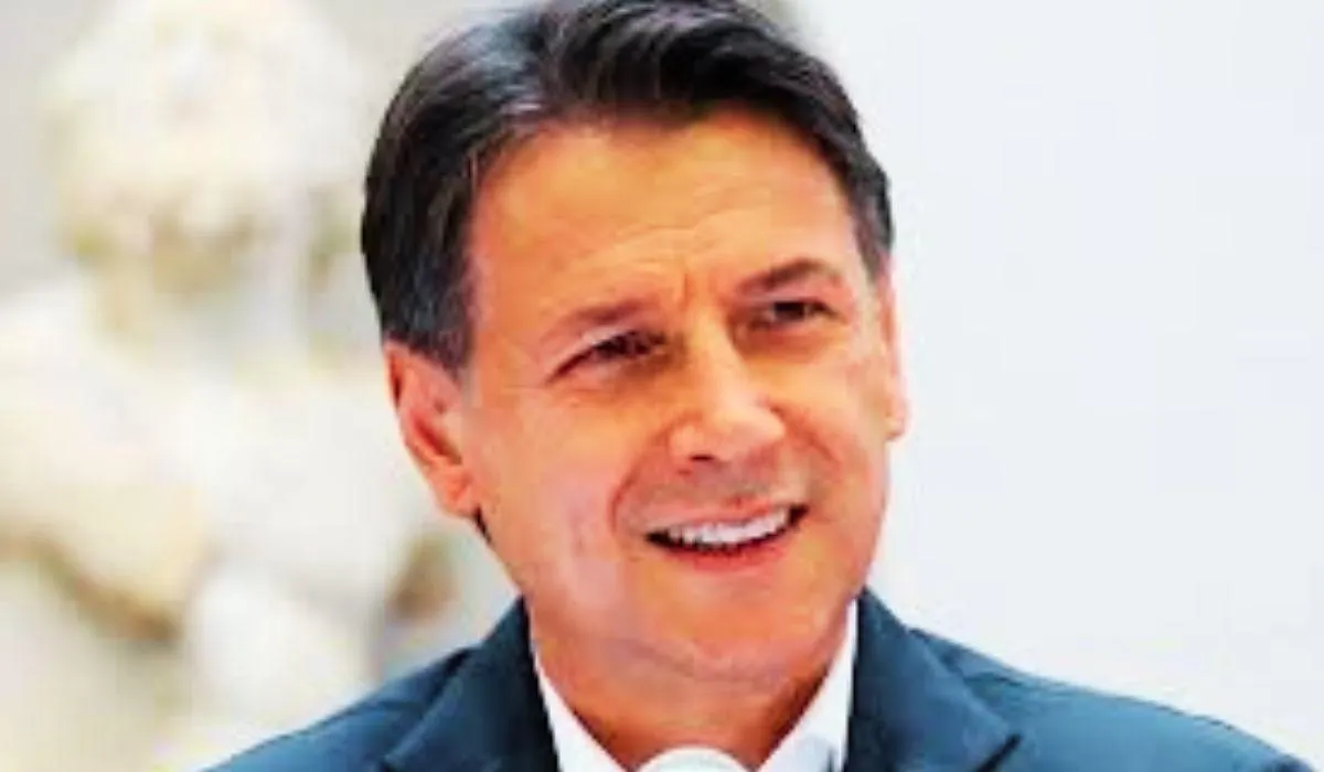 Giuseppe Conte operato: cosa significa per la politica italiana?