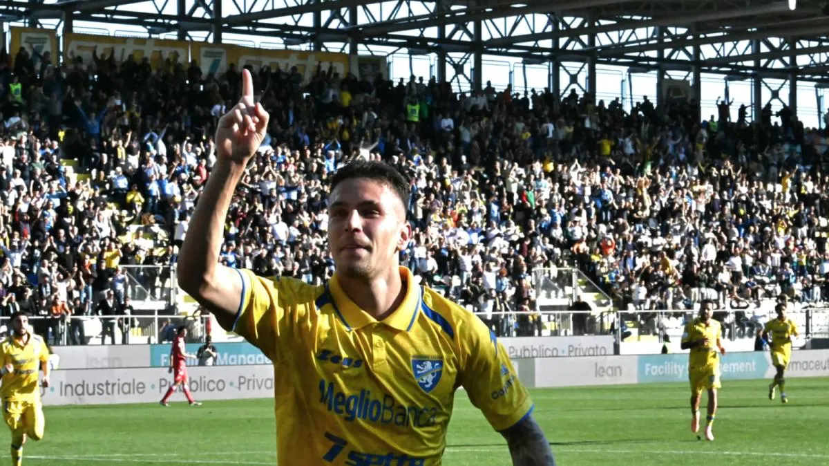 Juve Stabia – Frosinone: una partita decisiva per la promozione
