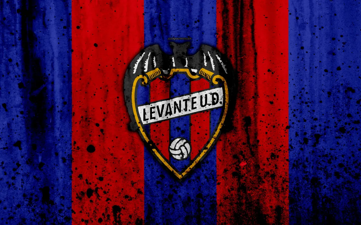 Levante: Perché ha indossato la t-shirt ‘Mattarella’ al Concertone del Primo Maggio?
