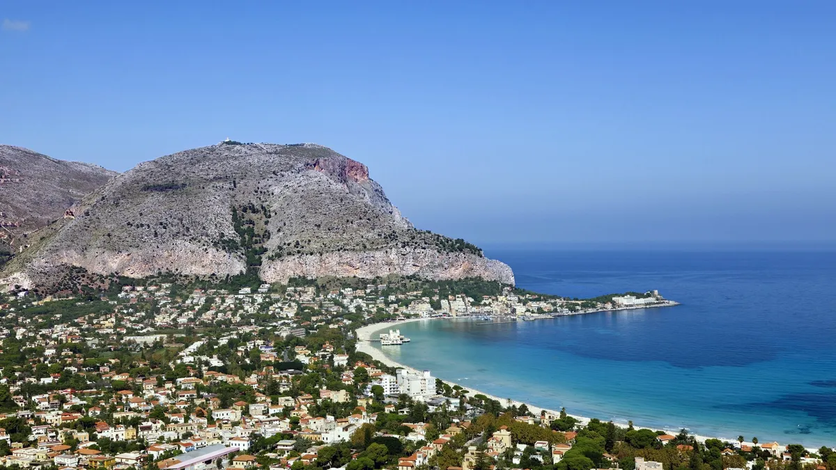 Mondello: Cosa accade a il Primo maggio?