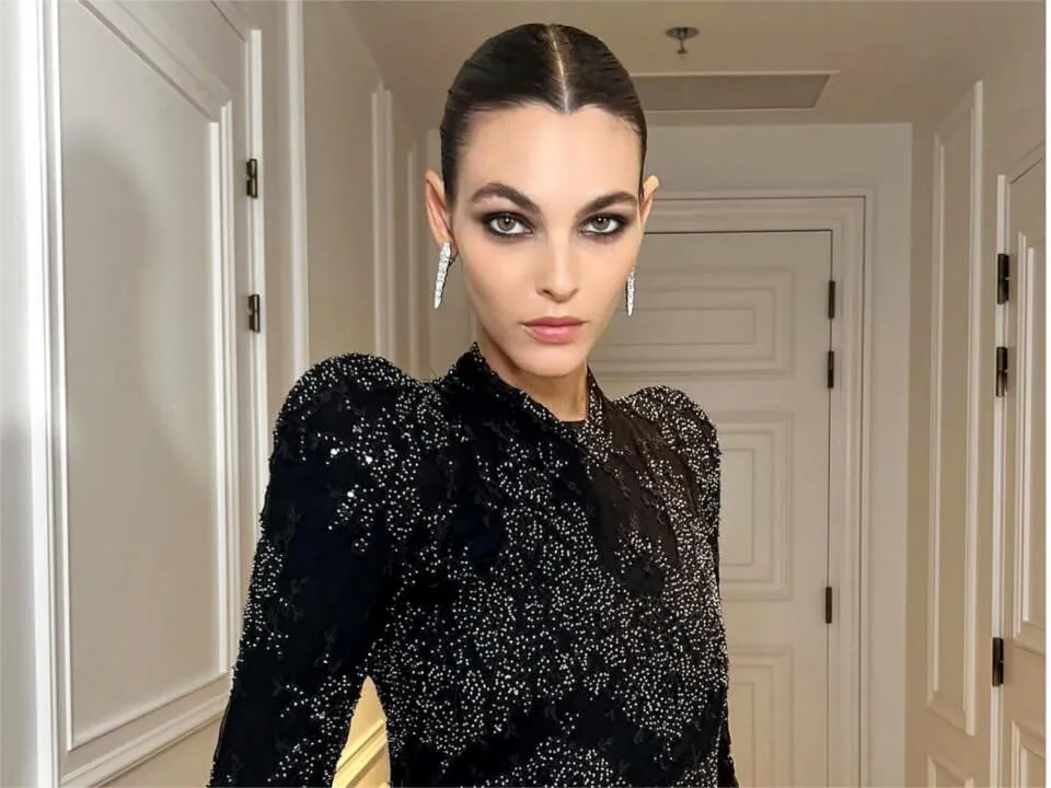 Vittoria Ceretti al Met Gala 2026: un abito ispirato alla scultura greca