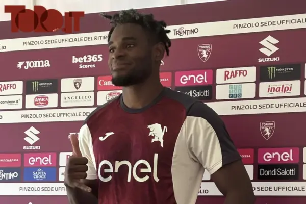 Torino: Zapata rinnova il contratto e punta alla doppia cifra