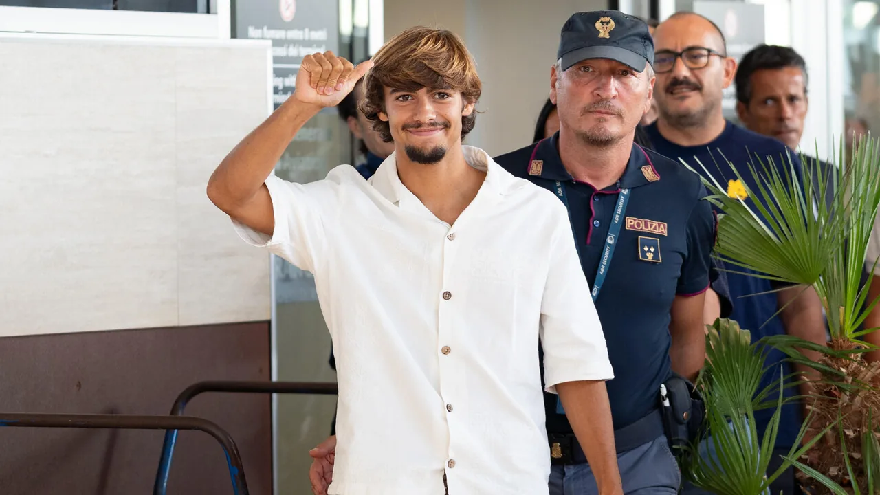 Roma accoglie Rodrigo Mora, Ferguson al Genoa image 1