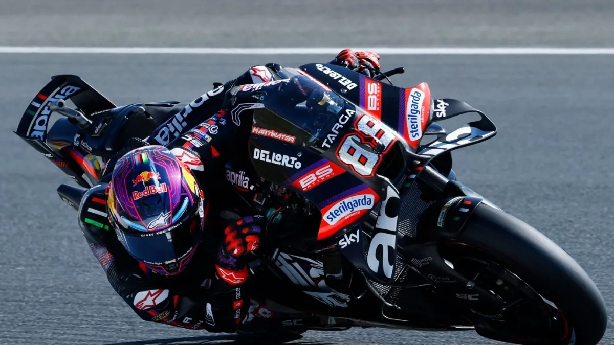 MotoGP Silverstone: Fernandez trionfa, Martin allunga in classifica, Bezzecchi sul podio