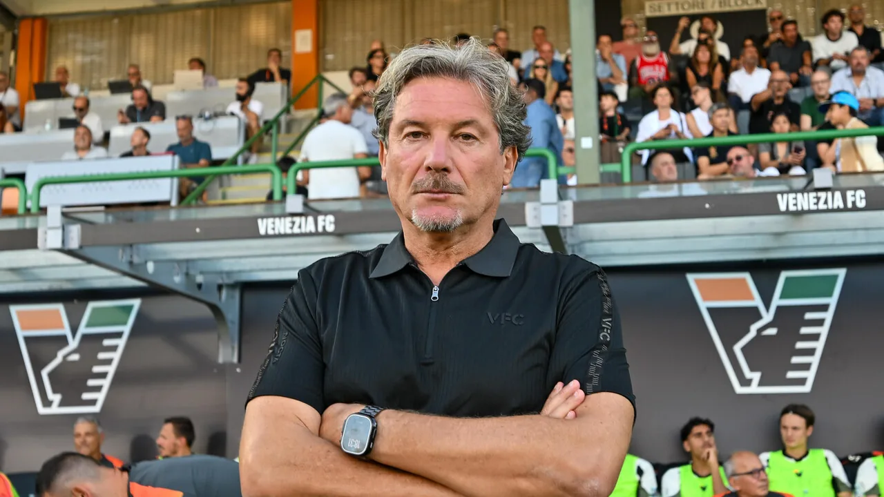 Milano: Amorim conferma l’esclusione di Leao per la partita contro il Venezia